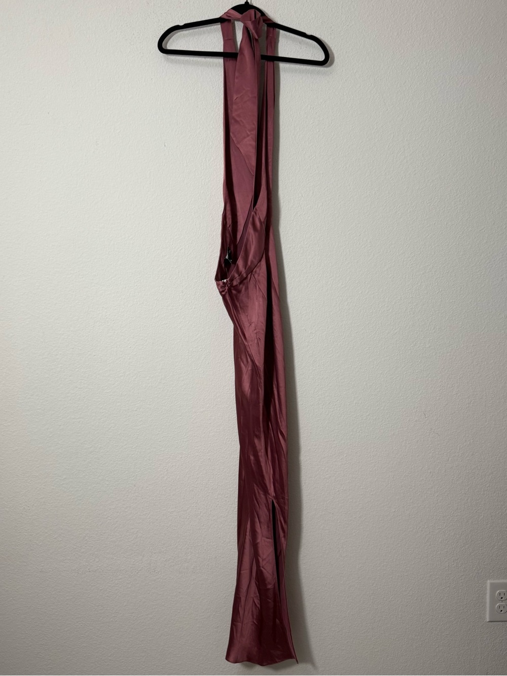 Retrofête Wrenley Rose Satin Halter Gown Gala Old Money Quiet Luxury NWT - Picture 3 of 7